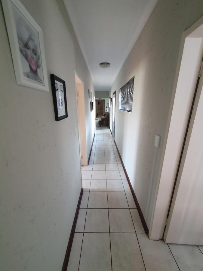 Life Tours & Accommodation Boksburg Εξωτερικό φωτογραφία